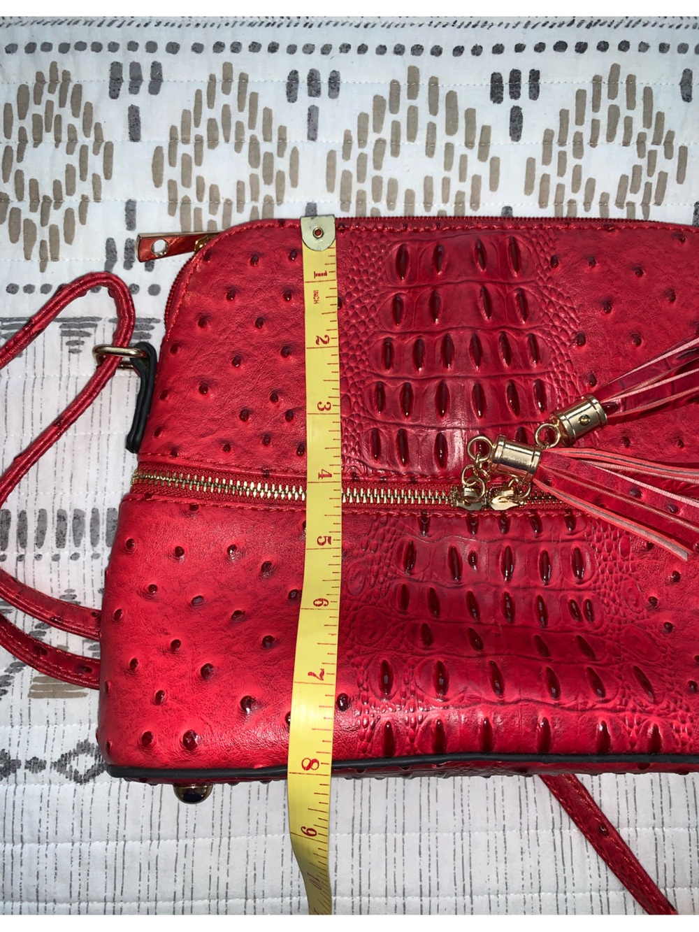 Chic Red Embossed Tassel Crossbody Bag - Picture 8 of 11